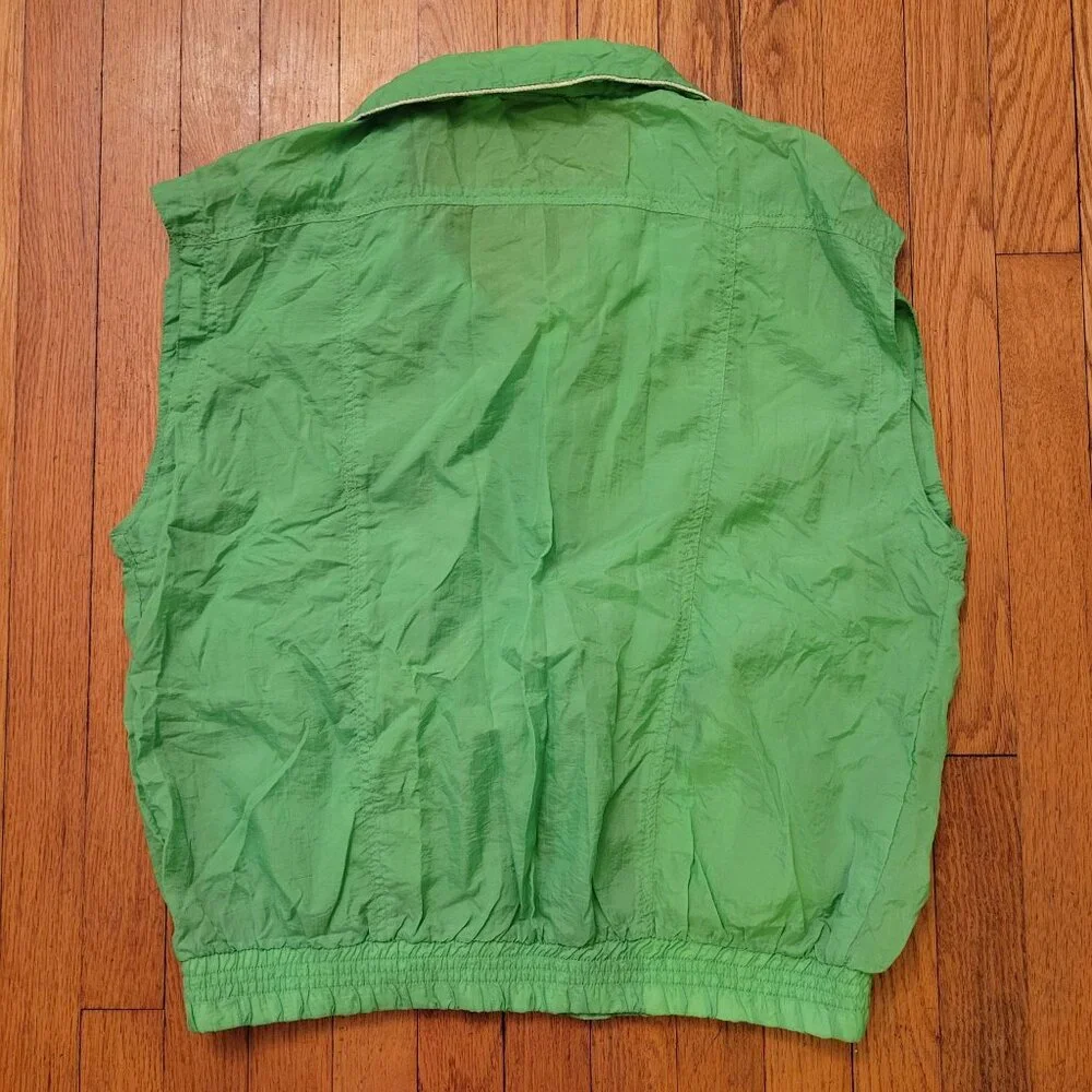 Vintage Carolina Bay L Green Nylon Sleeveless Zip Up Vest Pockets Elastic Hem At